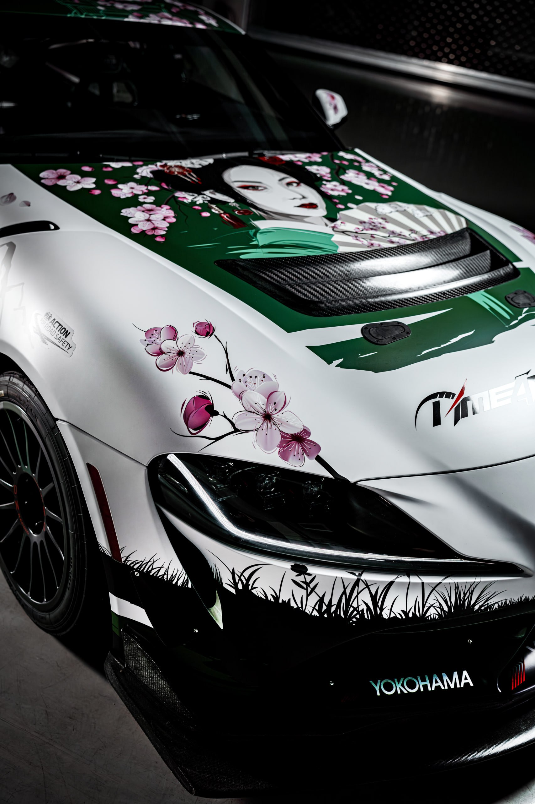 ![❤️‍🔥](tg://emoji?id=5449394813709327952) **Мастер-класс и гоночное такси на «Игора Драйв»**